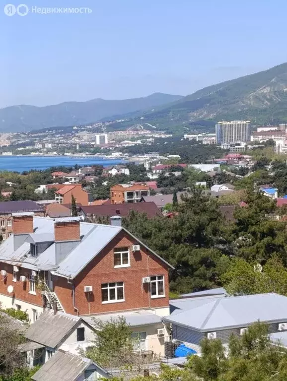 1-комнатная квартира: Геленджик, улица Дзержинского, 2 (42 м) - Фото 0