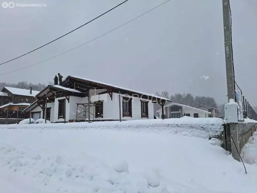 Дом в Плотниковский сельсовет, микрорайон Уютный, Предгорная улица ... - Фото 1