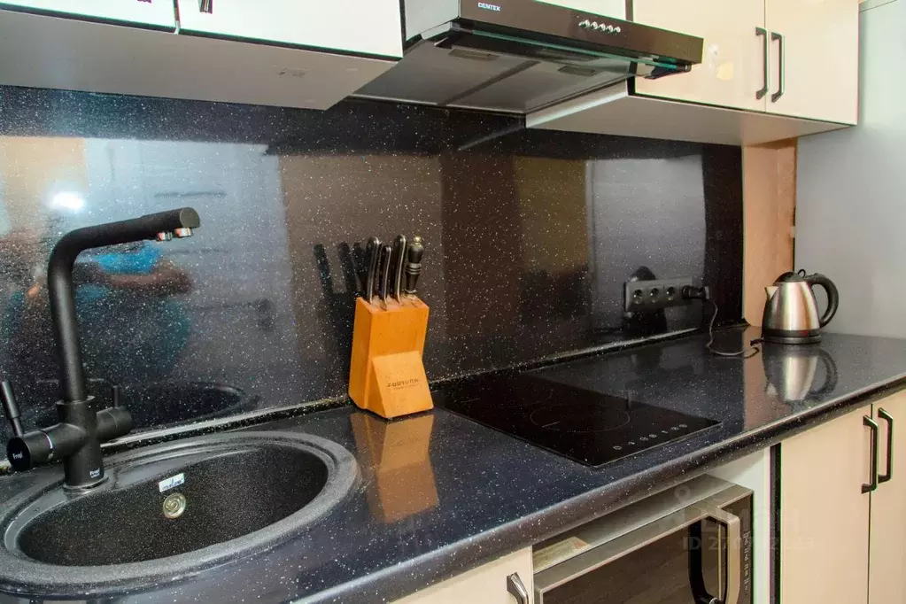 Студия Приморский край, Владивосток Некрасовская ул., 48 (24.0 м) - Фото 2