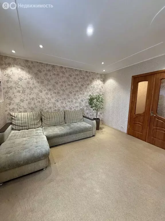 3-комнатная квартира: Екатеринбург, улица Репина, 99А (69.6 м) - Фото 2