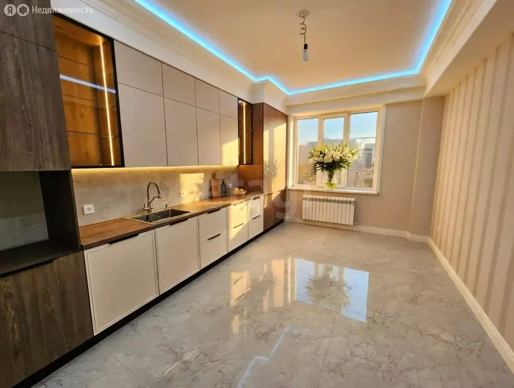 3-комнатная квартира: Махачкала, Грязелечебная улица, 48Ак3 (100 м) - Фото 2