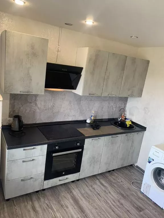 1-к. квартира, 31 м, 8/9 эт. - Фото 1