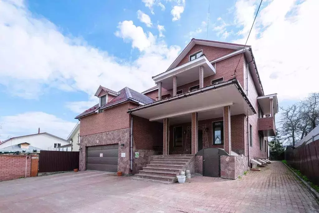 Дом в Владимирская область, Владимир Гражданская ул., 9 (700 м) - Фото 1