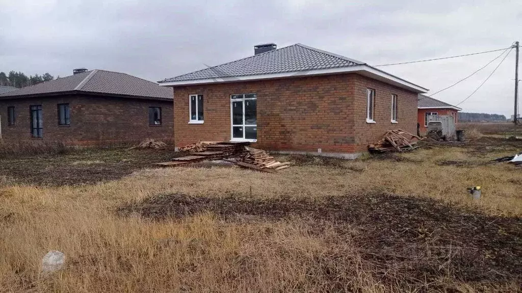 Дом в Татарстан, Лаишевский район, Егорьевское с/пос ул. Мусы Джалиля ... - Фото 1