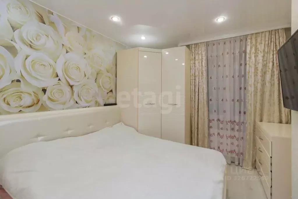 2-к кв. Тюменская область, Тюмень ул. Монтажников, 59 (55.0 м) - Фото 1