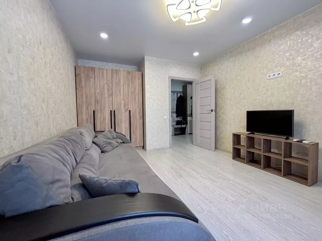 2-к кв. Татарстан, Казань ул. Азата Аббасова, 3 (49.5 м) - Фото 1