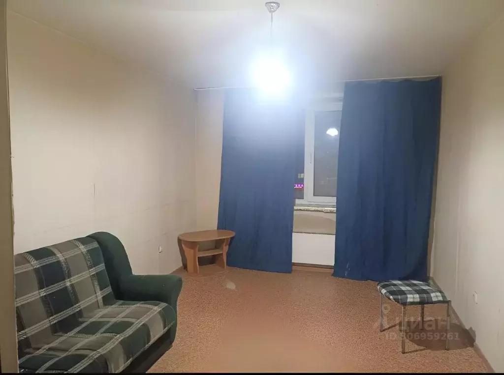 Комната Кемеровская область, Новокузнецк ул. Тореза, 91Б - Фото 2