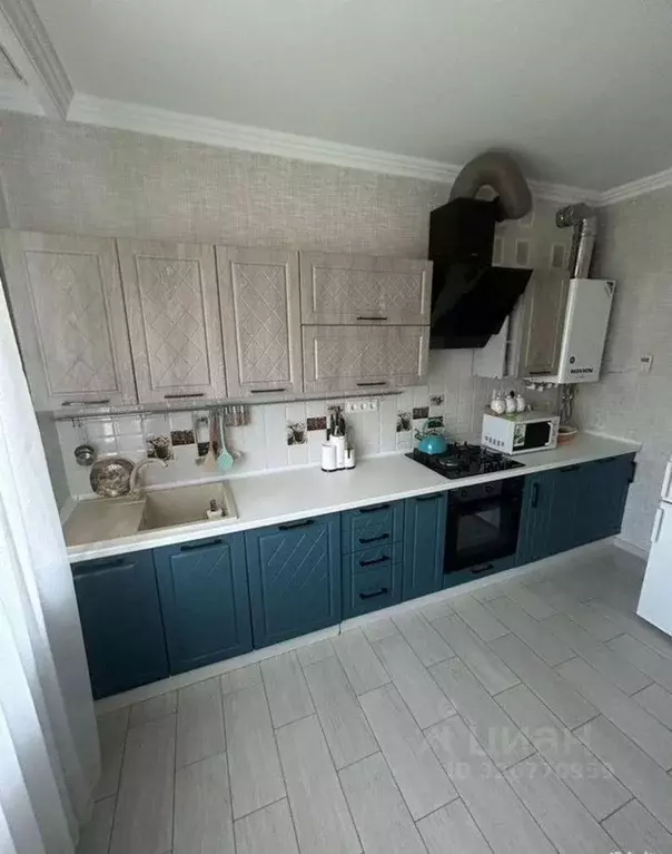 Дом в Краснодарский край, Каневская ст-ца ул. Горького (75 м) - Фото 1