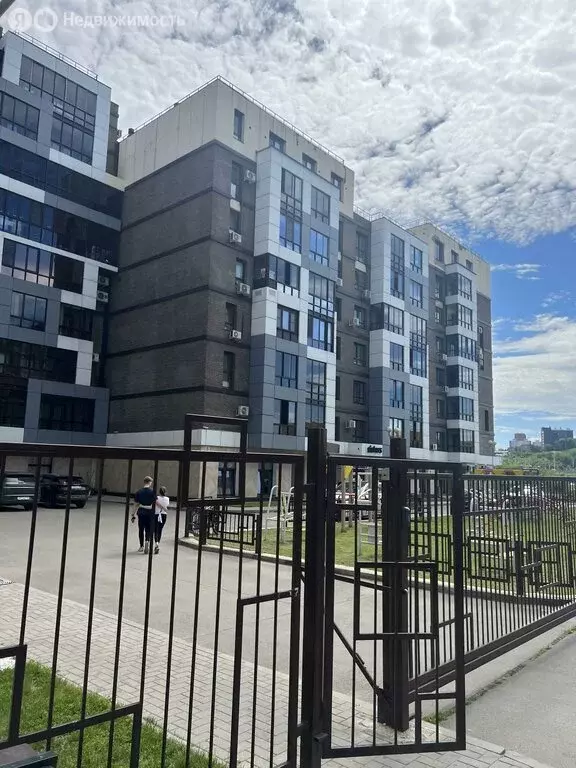 1-комнатная квартира: Иркутск, улица Кожова, 14/2 (52.6 м) - Фото 0