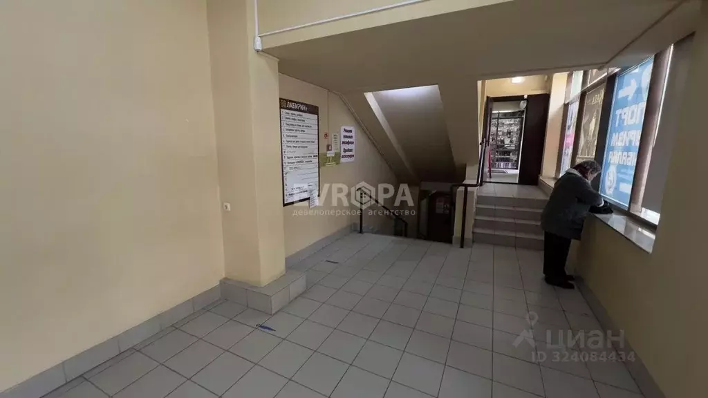 Торговая площадь в Ульяновская область, Ульяновск Хрустальная ул., ... - Фото 2