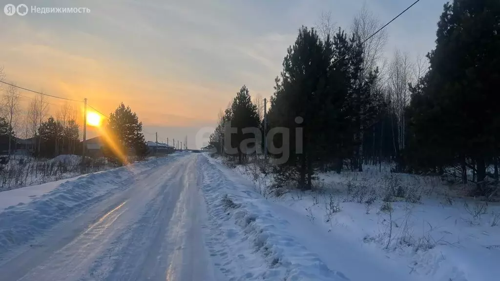 Участок в село Перевалово, коттеджный посёлок Чистые Росы (10 м) - Фото 0