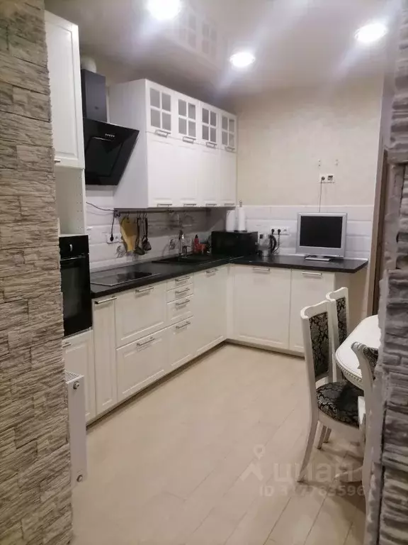 2-к кв. Самарская область, Самара Осетинская ул., 9 (52.0 м) - Фото 1