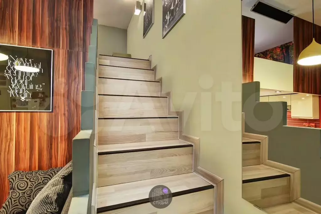 Комната 23,7 м в 4-к., 5/9 эт. - Фото 1