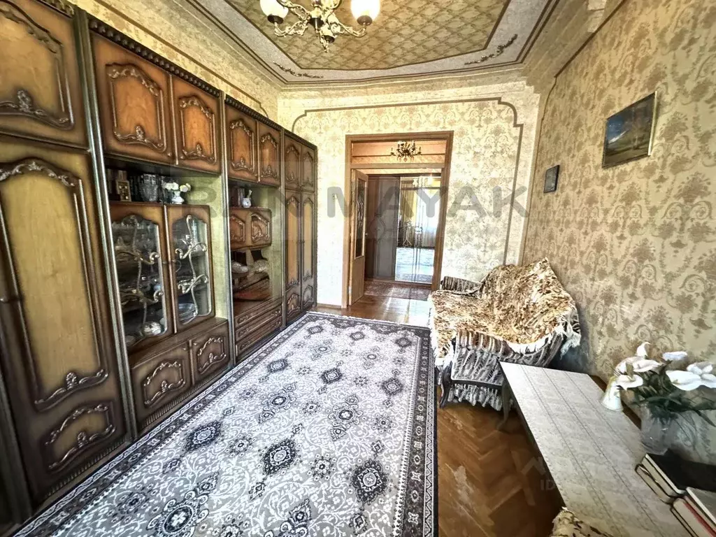 2-к кв. Адыгея, Майкоп Краснооктябрьская ул., 16 (61.8 м) - Фото 1