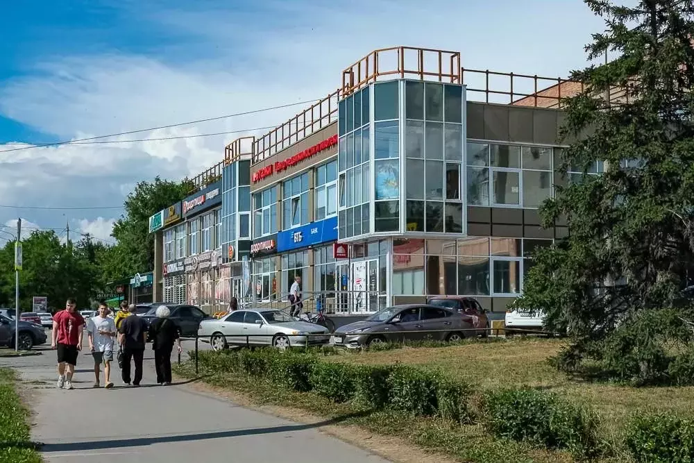 Помещение свободного назначения в Омская область, Омск ул. Красный ... - Фото 1