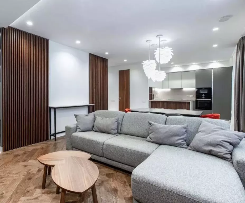 Квартира, 3 комнаты, 107 м - Фото 0