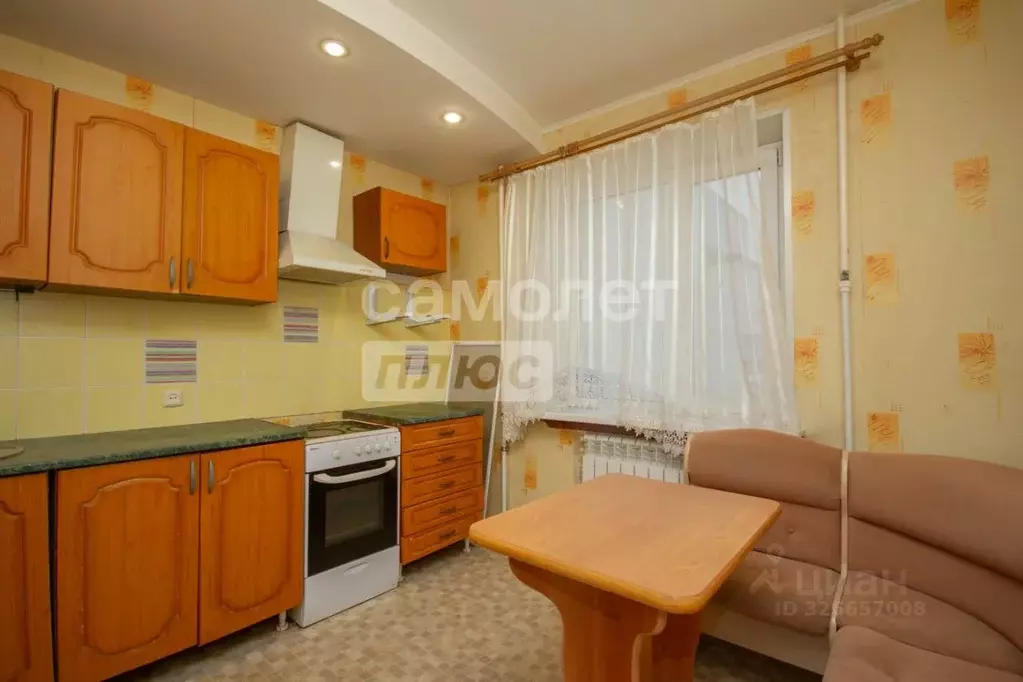 2-к кв. Ульяновская область, Ульяновск ул. Островского, 13 (52.6 м) - Фото 1