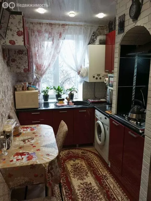 3-комнатная квартира: Керчь, улица Мирошника (50 м) - Фото 2