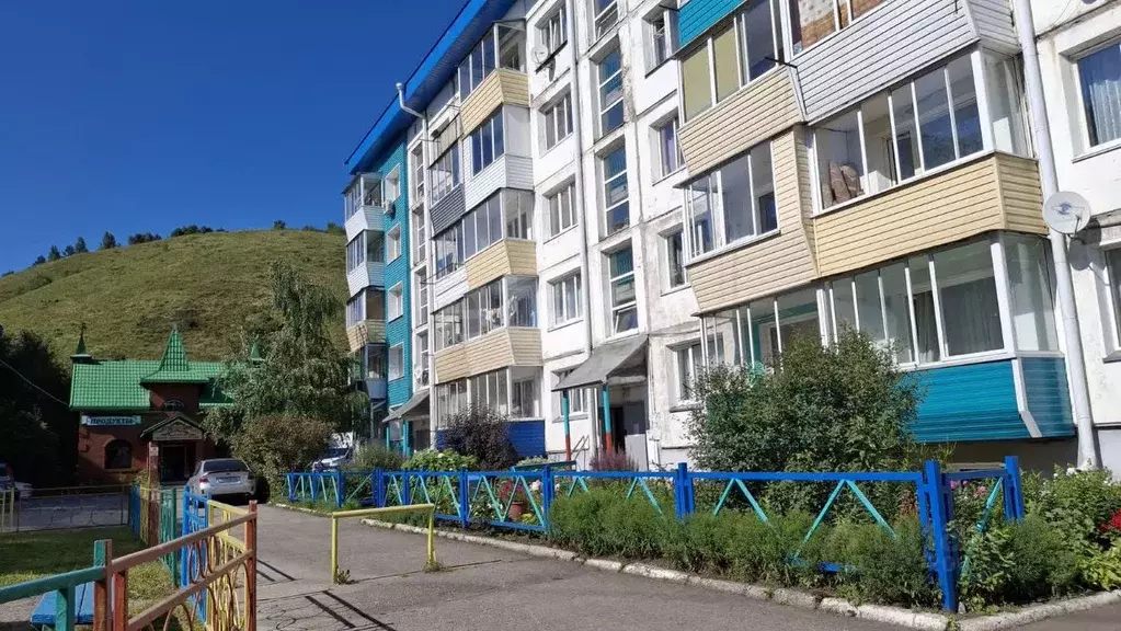 1-к кв. Алтай, Горно-Алтайск Алтайская ул. (30.6 м) - Фото 1