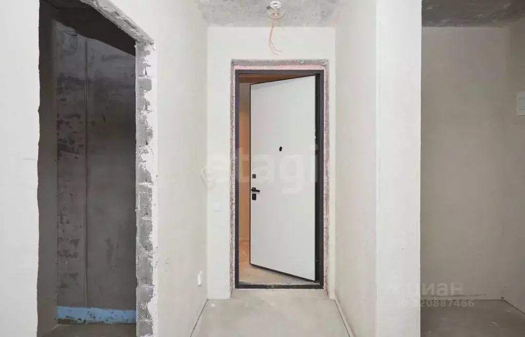 2-к кв. Ханты-Мансийский АО, Сургут Игоря Киртбая ул., 28/1 (73.0 м) - Фото 1