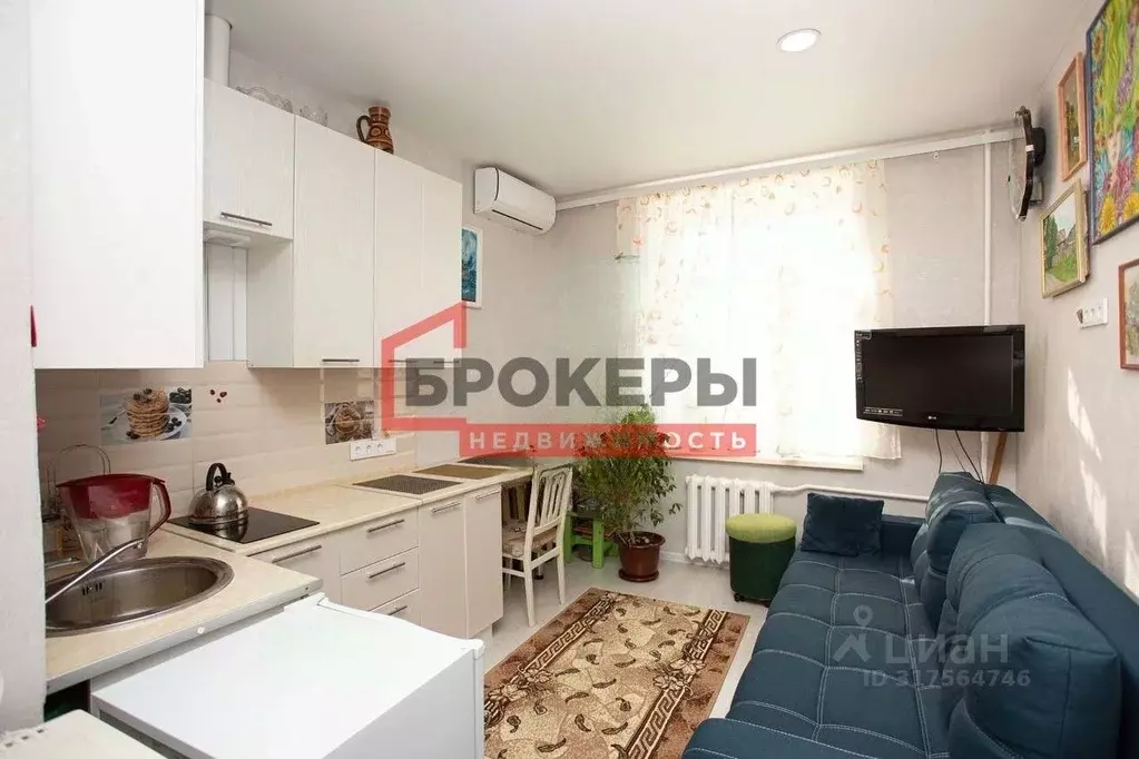Комната Севастополь ул. Героев Севастополя, 86 (10.4 м) - Фото 1