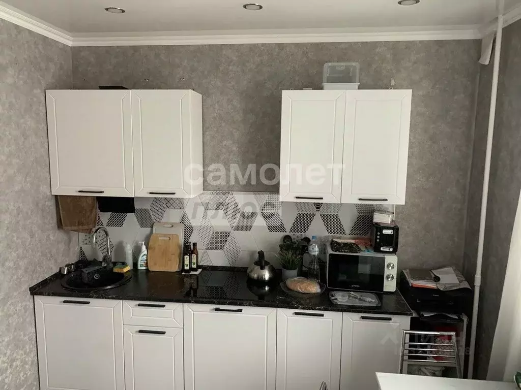 1-к кв. Курская область, Курск просп. Вячеслава Клыкова, 9 (37.5 м) - Фото 2