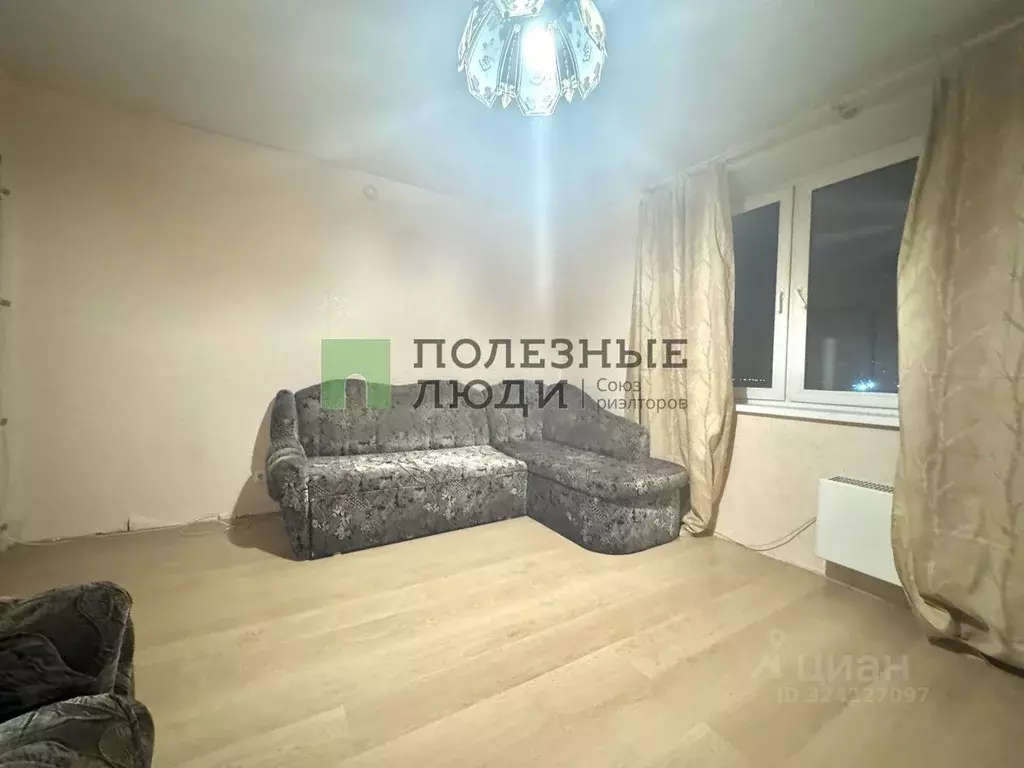 2-к кв. Курганская область, Курган Заозерный жилрайон, 16-й мкр, 6 ... - Фото 2