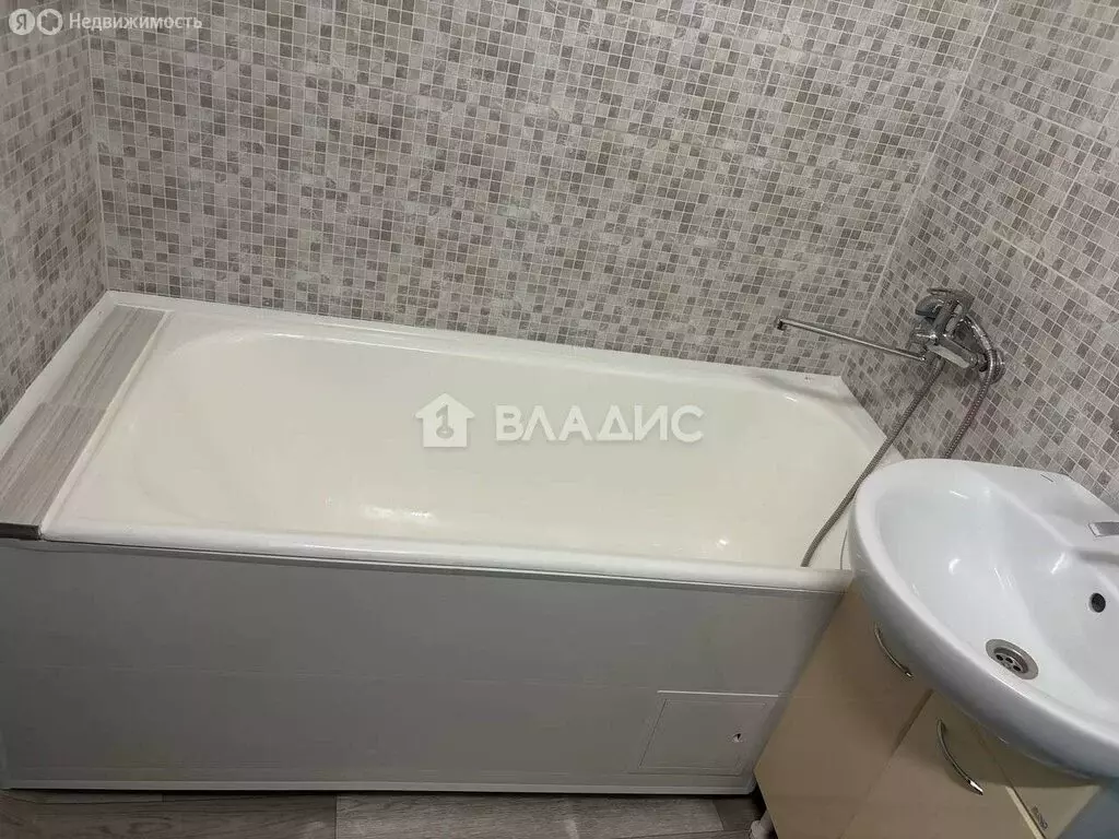 1-комнатная квартира: Владимир, улица Мира, 41 (31 м) - Фото 1