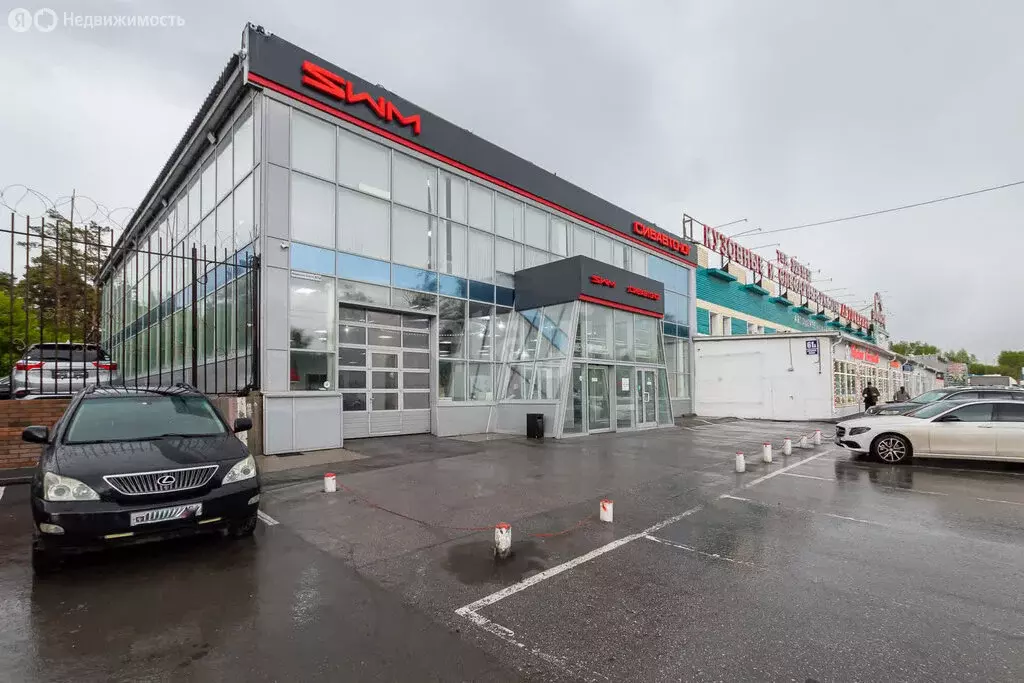 Торговая площадь (1180 м) - Фото 1