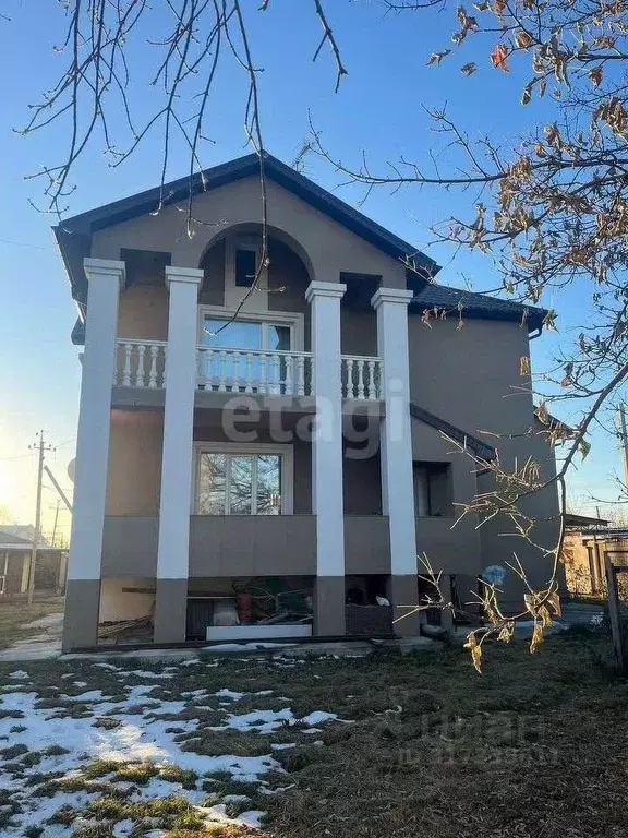 Коттедж в Свердловская область, Березовский Липовая ул., 8 (330 м) - Фото 1