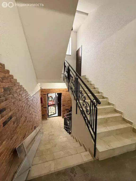 3-комнатная квартира: Нальчик, улица Тлостанова, 28 (102 м) - Фото 2