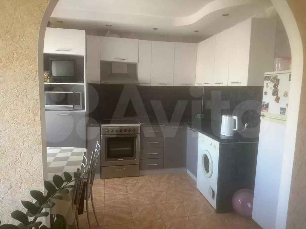 Комната 16 м в 5-к., 5/9 эт. - Фото 1