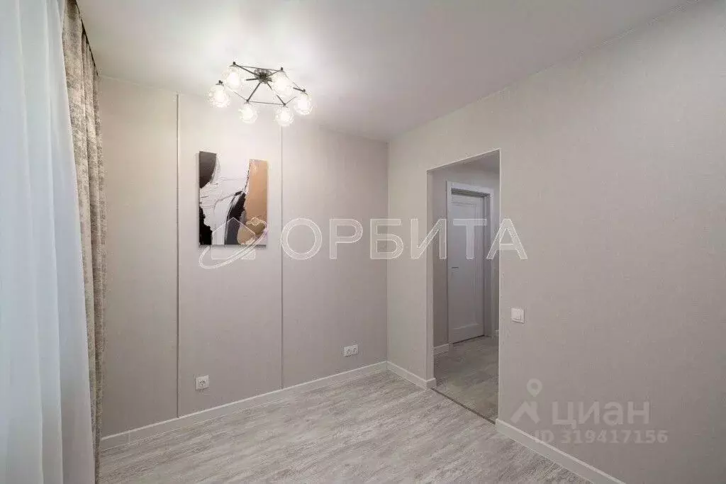 1-к кв. Тюменская область, Тюмень ул. Пермякова, 25 (33.4 м) - Фото 0