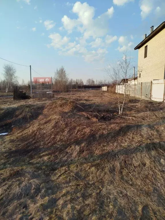 Участок в Рязанская область, Рязанский муниципальный округ, с. Поляны ... - Фото 1