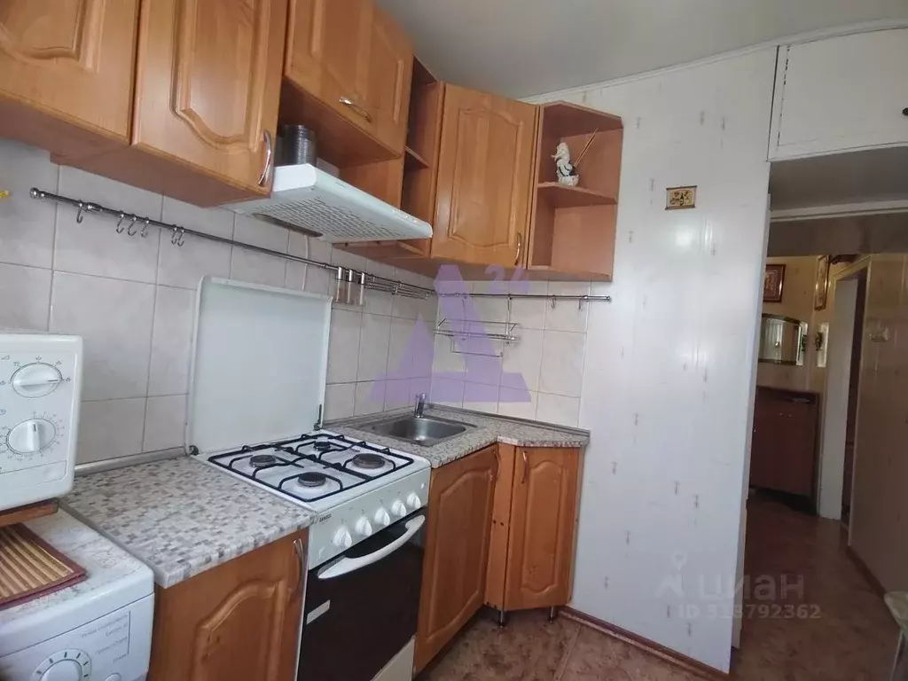 3-к кв. Алтайский край, Новоалтайск Барнаульская ул., 5 (47.6 м) - Фото 2