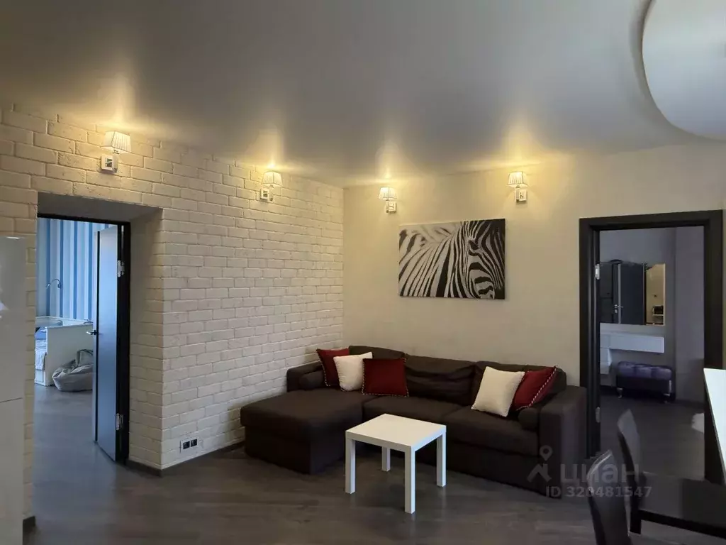 3-к кв. Тверская область, Тверь Голландская ул., 14 (89.0 м) - Фото 1