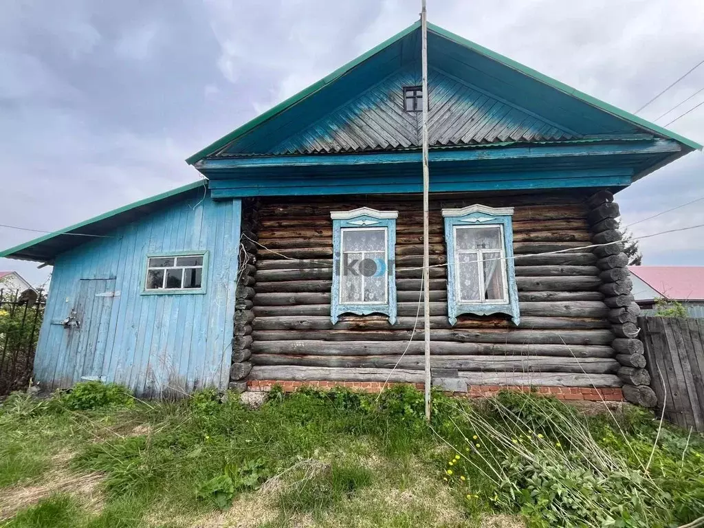 Дом в Башкортостан, Нуримановский район, Байгильдинский сельсовет, д. ... - Фото 0