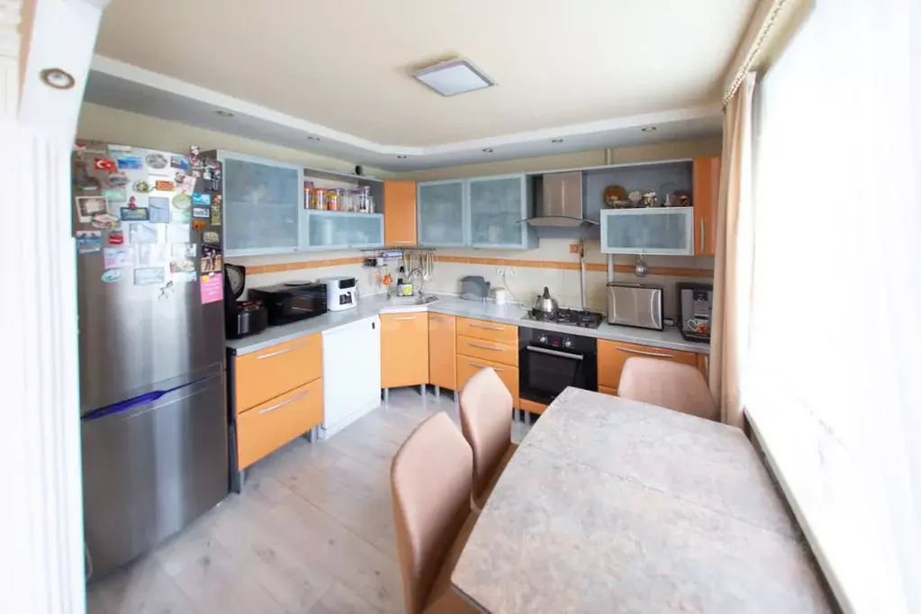 4-к кв. Татарстан, Альметьевск ул. Юнуса Аминова, 2А (105.0 м) - Фото 1