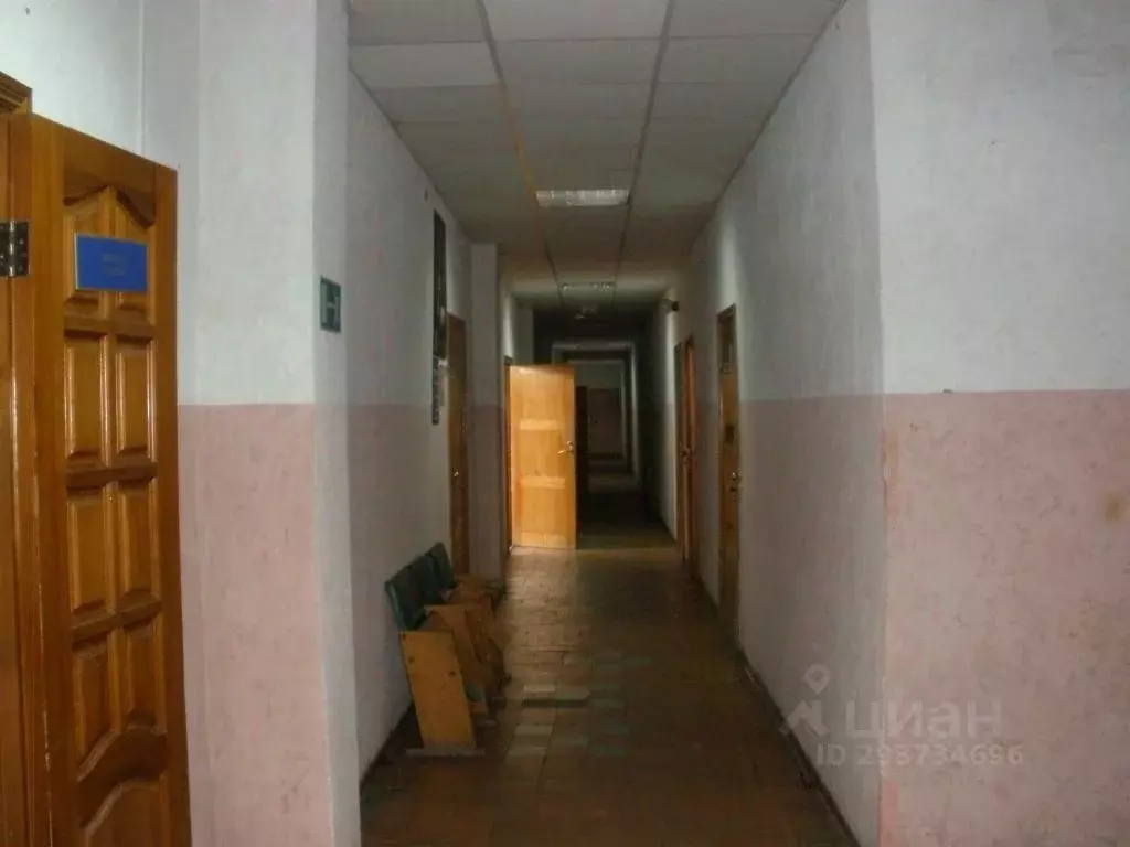 Помещение свободного назначения в Омская область, Тара г. Тарское ... - Фото 1