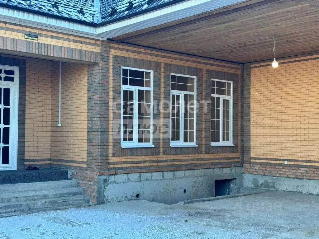 Дом в Чеченская республика, Грозный ул. Ригахойская, 43 (210 м) - Фото 1