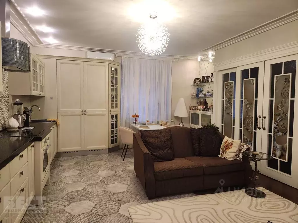 2-к кв. Москва Мосфильмовская ул., 11К2 (50.0 м) - Фото 1