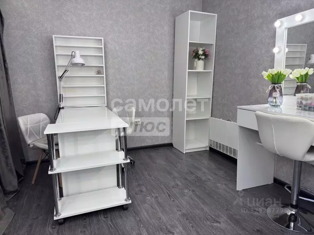 Помещение свободного назначения в Иркутская область, Иркутск ул. ... - Фото 2