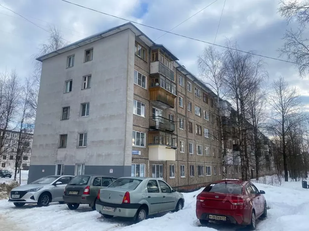 3-к кв. Коми, Сыктывкар просп. Бумажников, 7 (61.7 м) - Фото 2