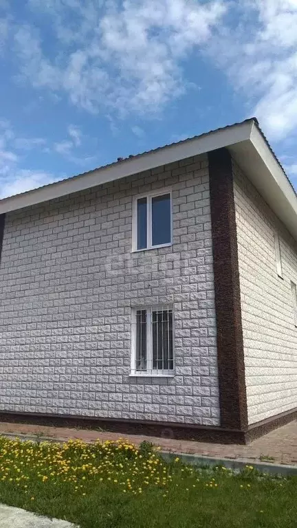 Дом в Томская область, Томск пос. Просторный, Заполярная ул. (195 м) - Фото 1