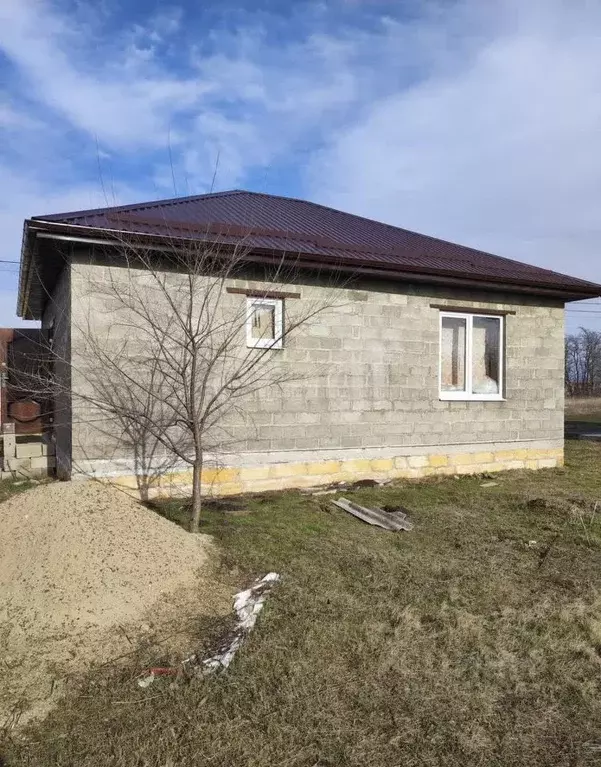 Дом в Ставропольский край, Шпаковский муниципальный округ, с. ... - Фото 1