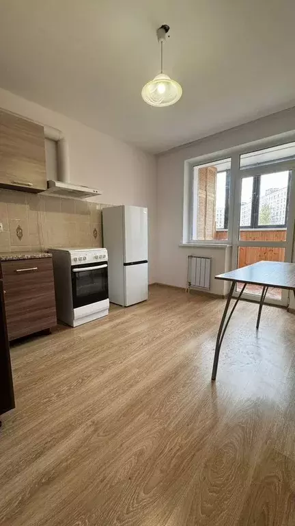 1-к кв. Свердловская область, Екатеринбург ул. Индустрии, 66 (31.0 м) - Фото 1
