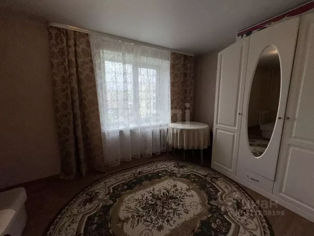 4-к кв. Свердловская область, Талица Рябиновая ул., 6 (82.5 м) - Фото 0