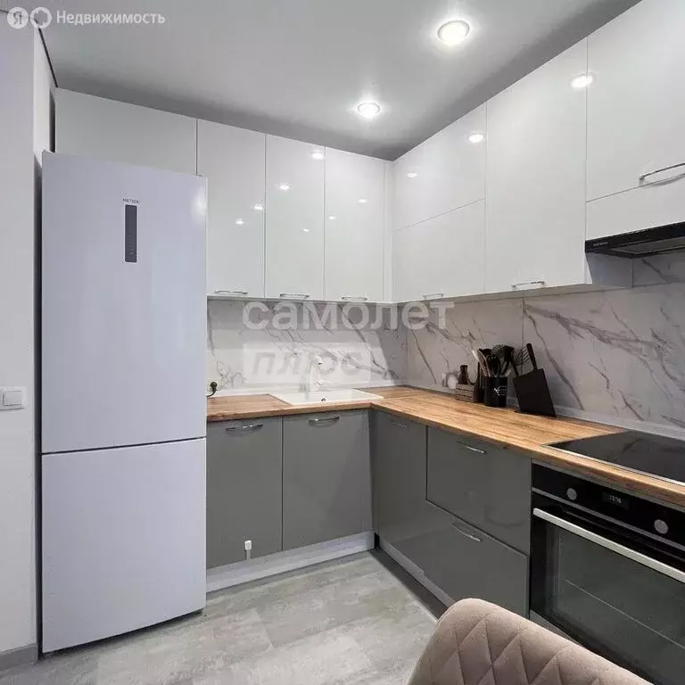 3-комнатная квартира: Уфа, Яркий бульвар, 13 (43 м) - Фото 1