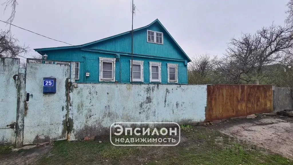 Дом в Курская область, Курский район, Лебяженский сельсовет, пос. ... - Фото 1