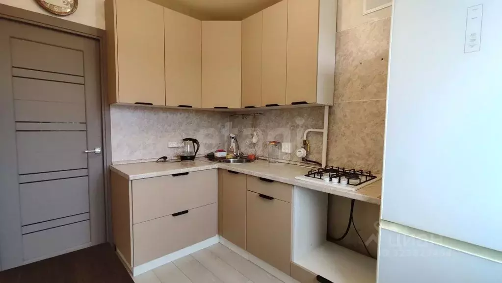 3-к кв. Хабаровский край, Комсомольск-на-Амуре ул. Дзержинского, 42к3 ... - Фото 1